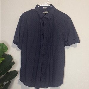 Men's Calvin Klein Large Blue printed Button-Up Short sleeve shirt 100% cotton